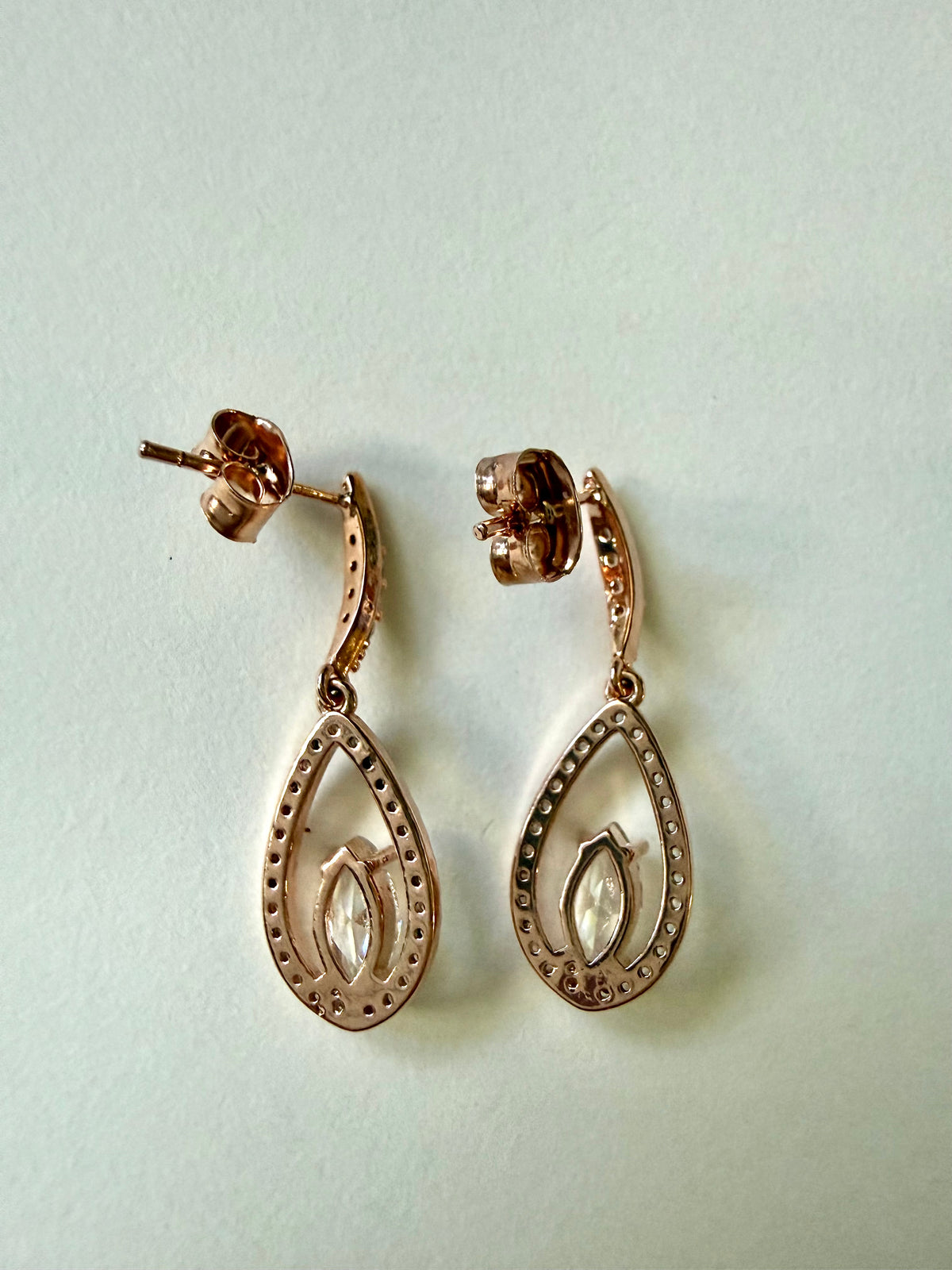 Teardrop Drop Earrings – Rose Gold
