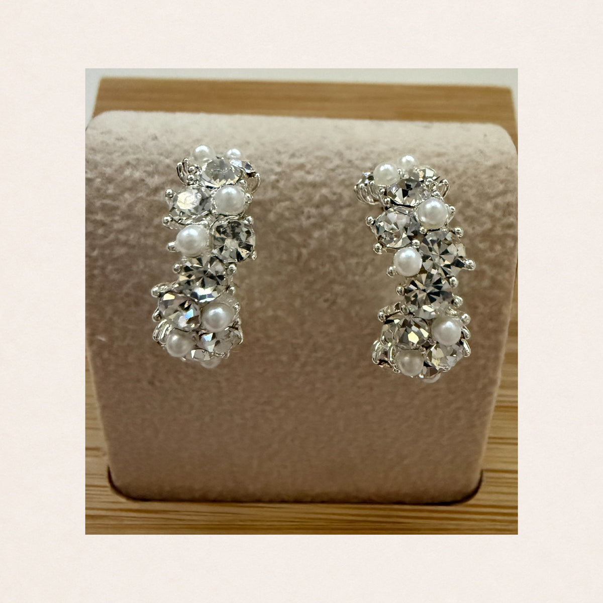 Pearl Blossom Hoops - Silver