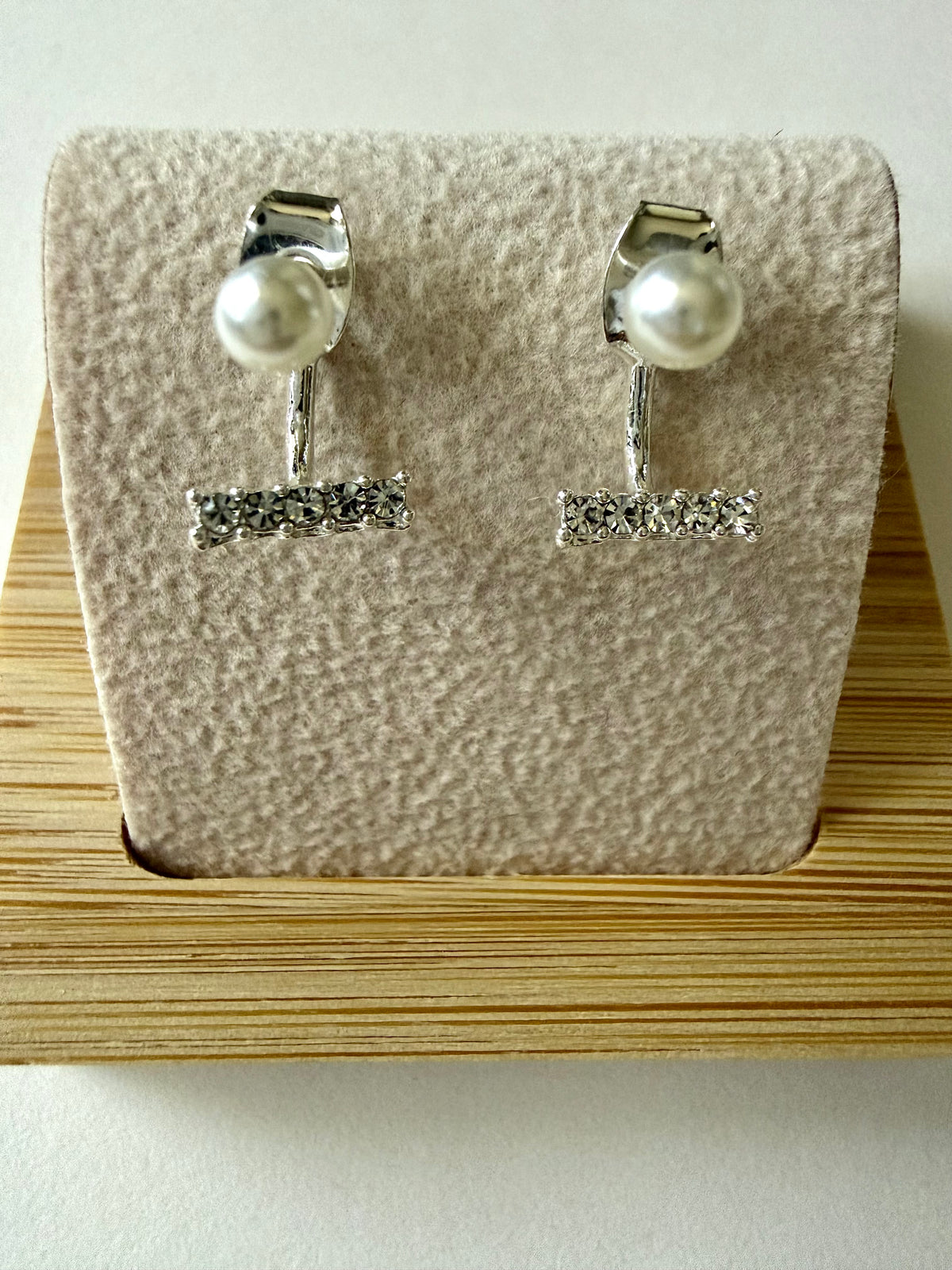 Aria Pearl Bar Earrings - Silver