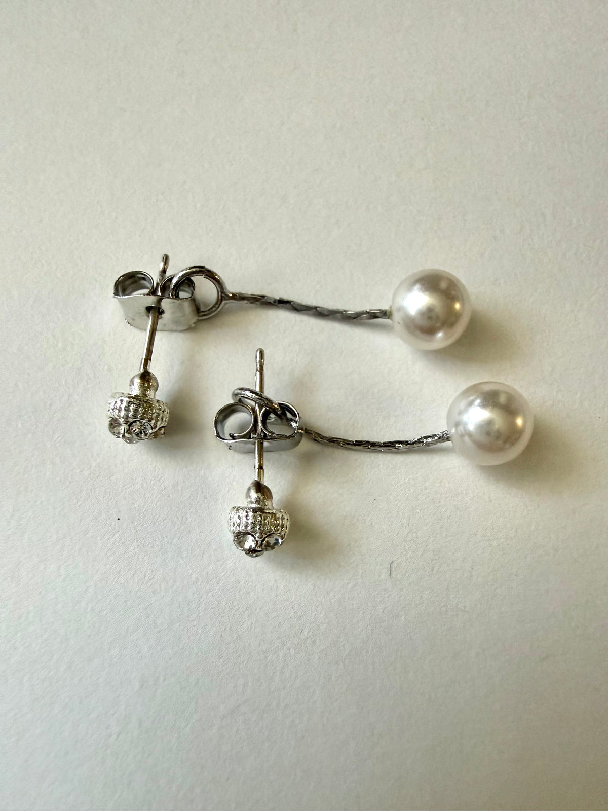 Luna Pearl Drop Earrings - Silver