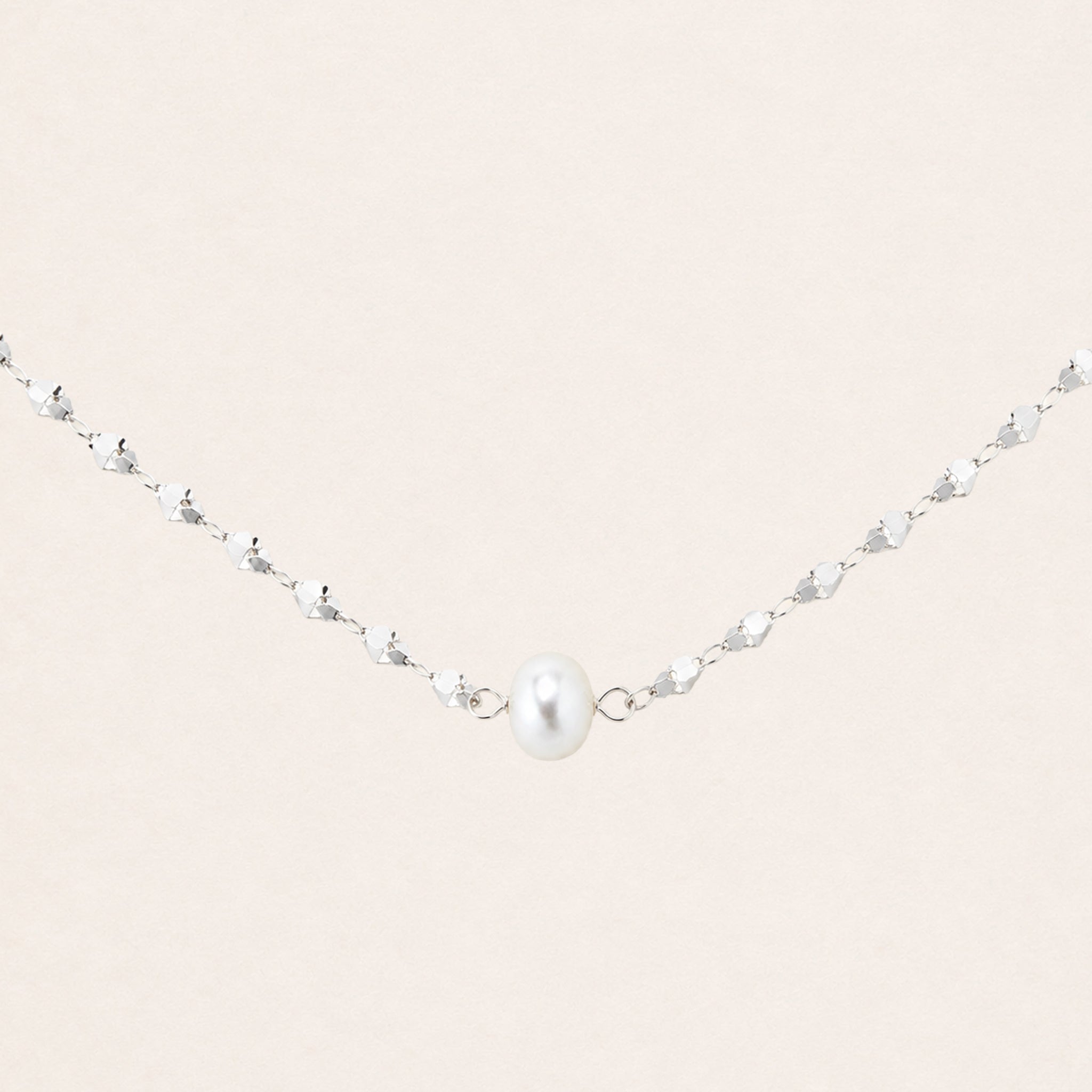 Luna Pearl Bracelet