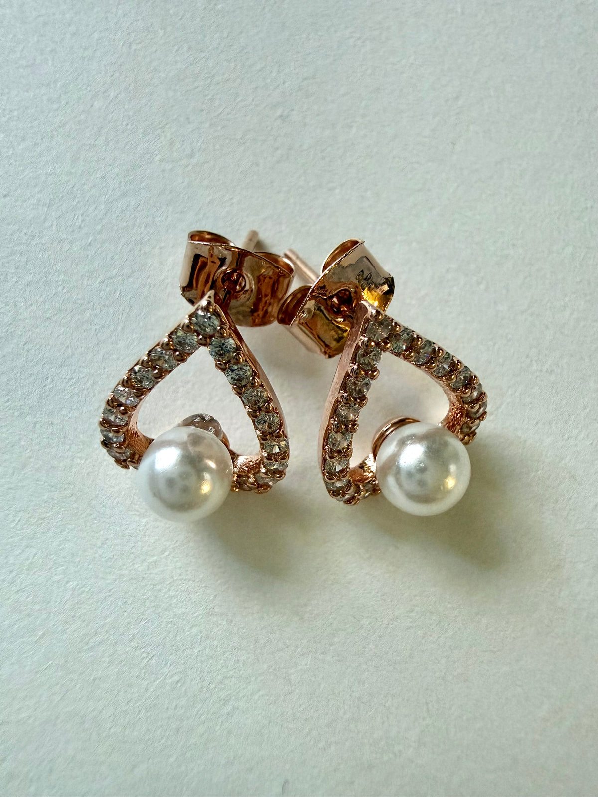 Pearl Teardrop Earrings – Rose Gold