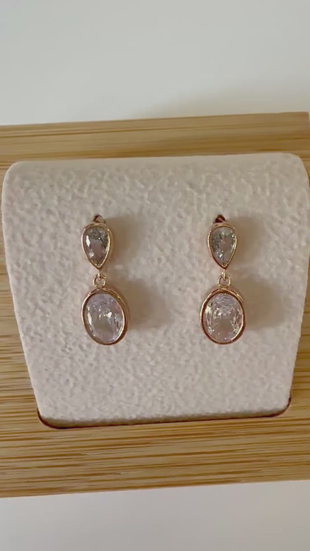 Oval Sparkle Drop Earrings - Gold