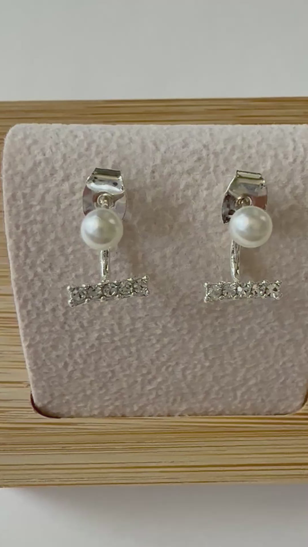 Aria Pearl Bar Earrings - Silver